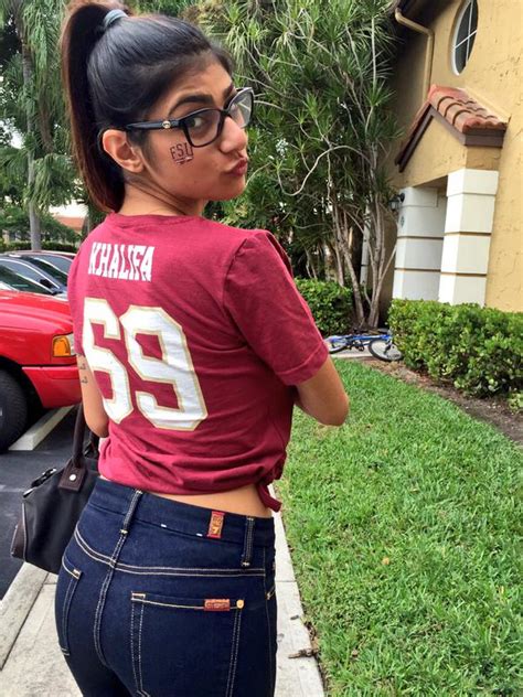 porn of mia kalifa|Mia Khalifa Big Tits Round Butts Porn Videos 2024 @ xHamster